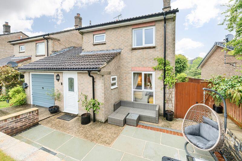 3 bedroom link detached house for sale in Paynes Close, Piddlehinton, DT2