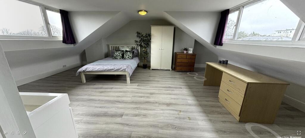 Main image of property: 24 Carlton Road