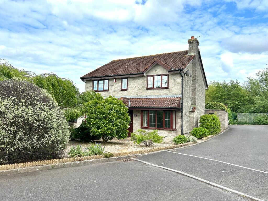 Main image of property: Ludwells Orchard, BS39