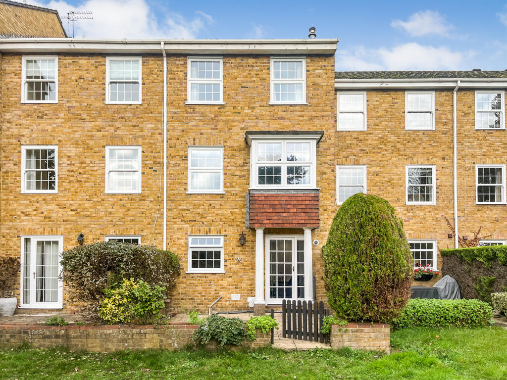 Main image of property: Belle Vue Close, TW18