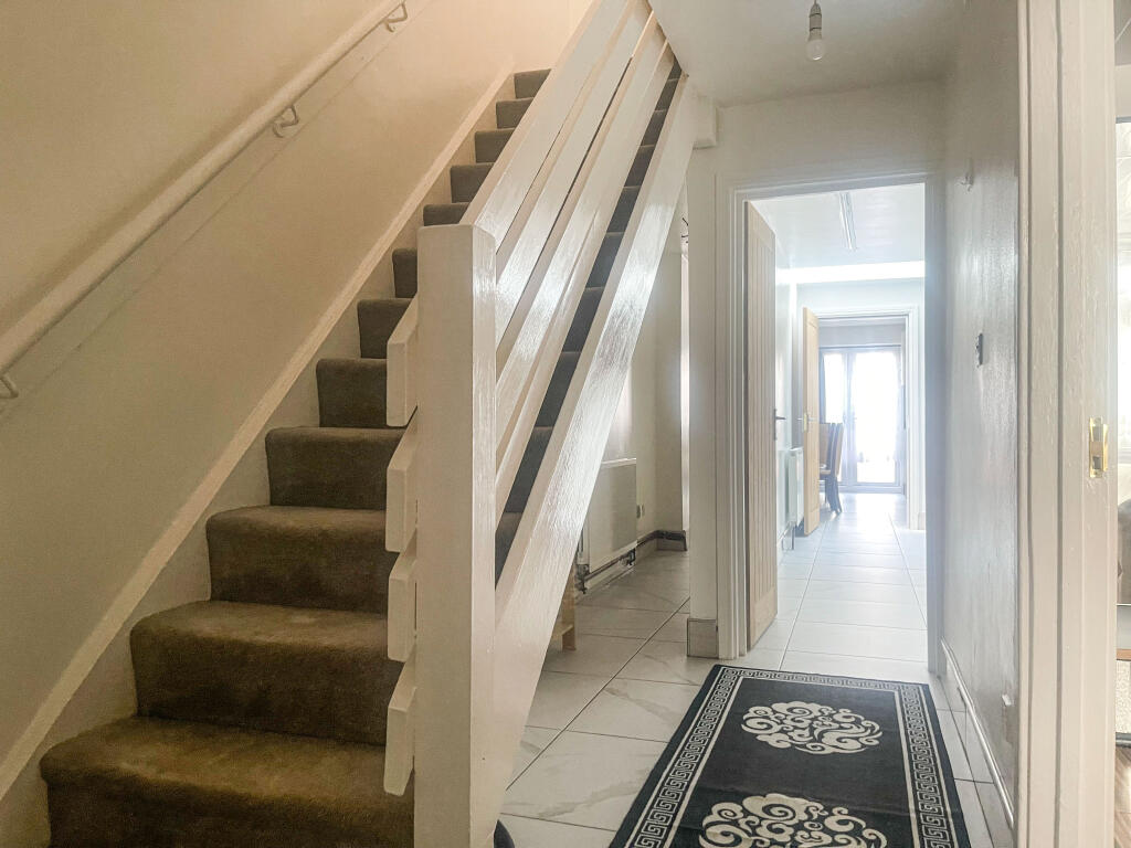 Additional property image - 27 Bassett Croft, Birmingham, B10 0EB
