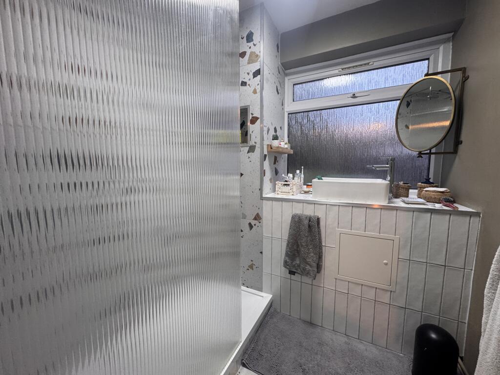 Additional property image - Stockdale Place, Birmingham, B15 3XH