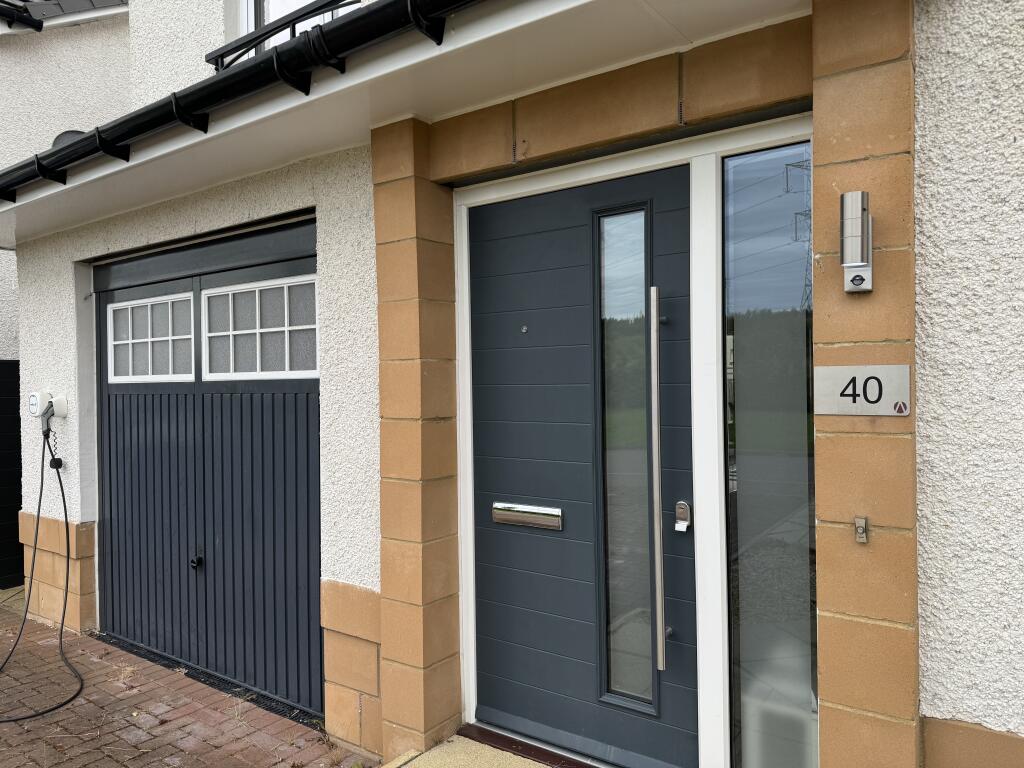 Main image of property: 40 Archerfield Crescent NewarthillMotherwell ML1 5FW