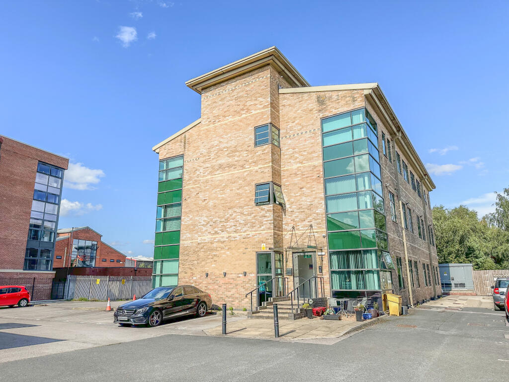 Main image of property: Foss Islands Road, York.