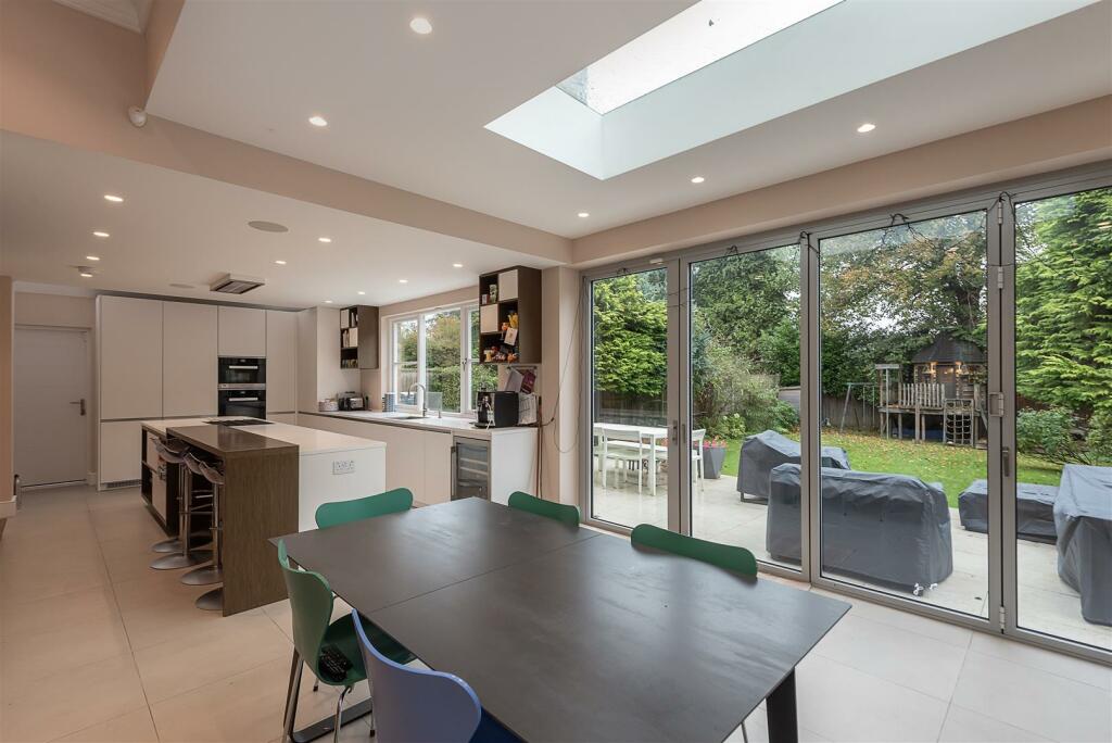 Additional property image - Moreton Avenue, Harpenden