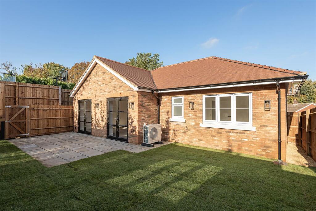 Additional property image - Moreton End Lane, Harpenden