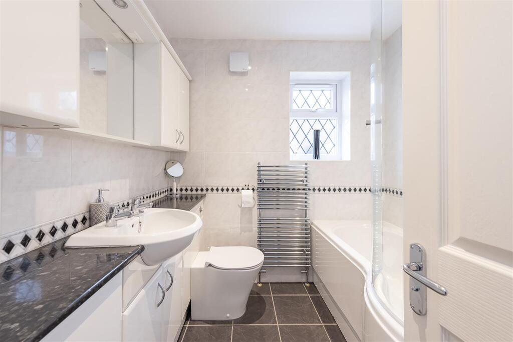 Additional property image - Wroxham Way, Harpenden