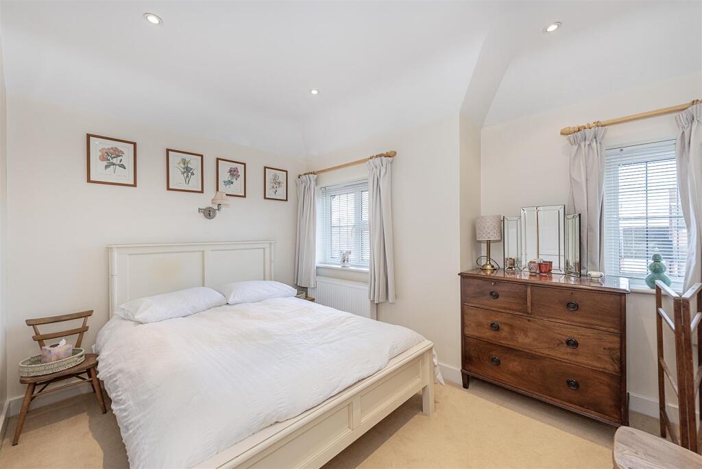 Additional property image - Dalkeith Road, Harpenden