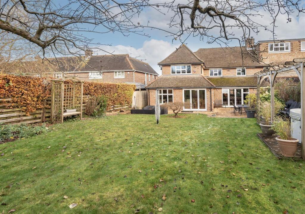 Additional property image - Dalkeith Road, Harpenden