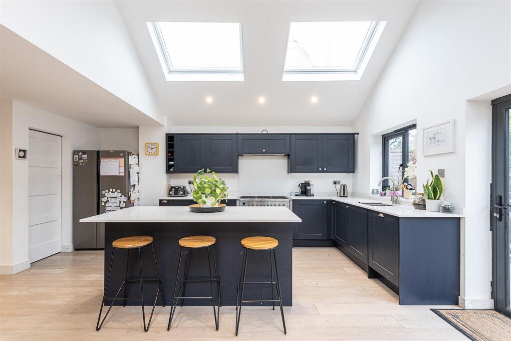 Additional property image - Lower Luton Road, Wheathampstead