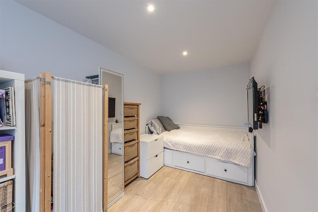Additional property image - Lower Luton Road, Wheathampstead