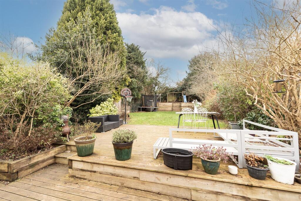 Additional property image - Lower Luton Road, Wheathampstead