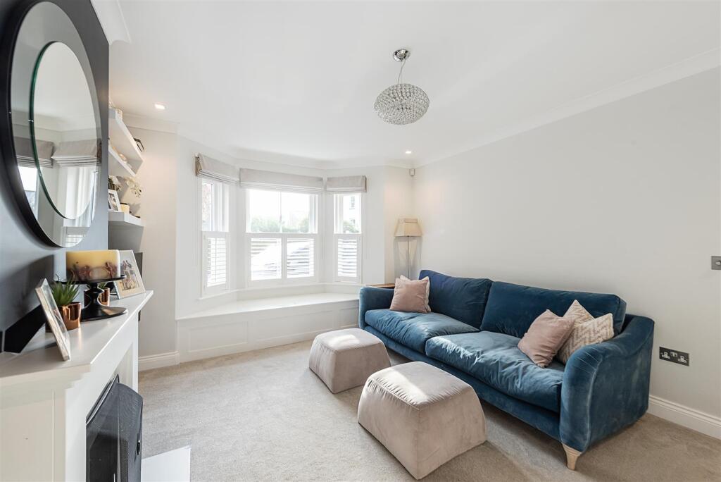 Additional property image - Crabtree Lane, Harpenden