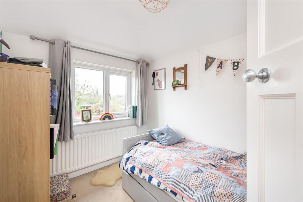 Additional property image - Harpenden Lane, Redbourn, St. Albans