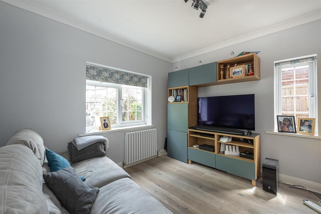 Additional property image - Connaught Road, Harpenden