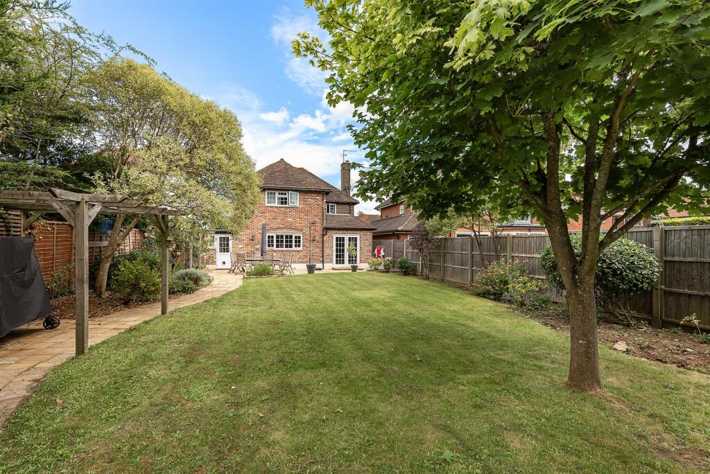 Additional property image - Connaught Road, Harpenden