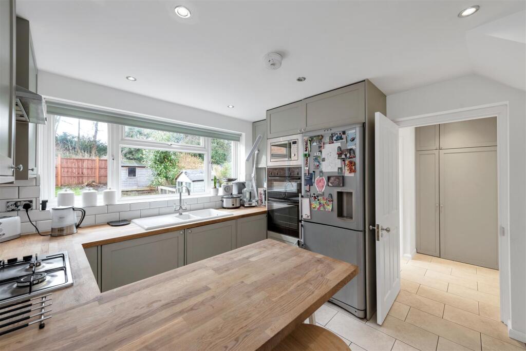 Additional property image - Coldharbour Lane, Harpenden