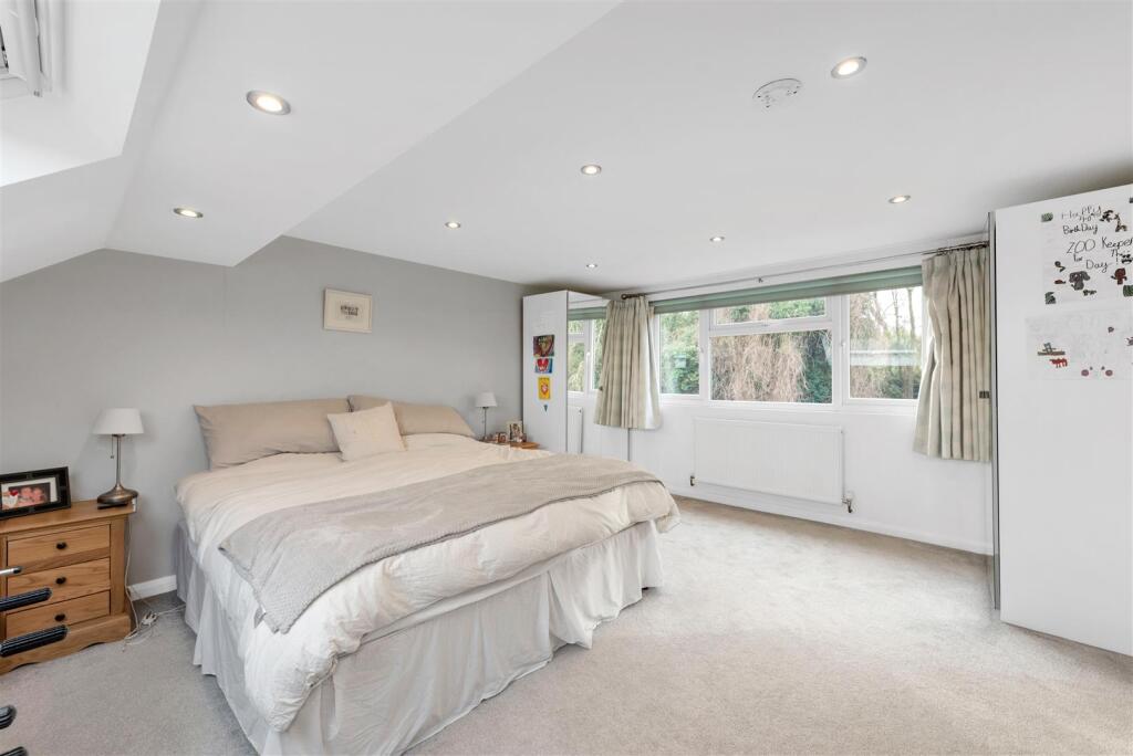 Additional property image - Coldharbour Lane, Harpenden