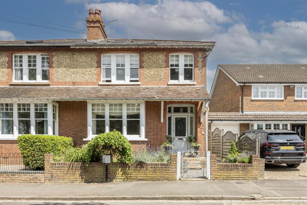 Main image of property: Wordsworth Road, Harpenden