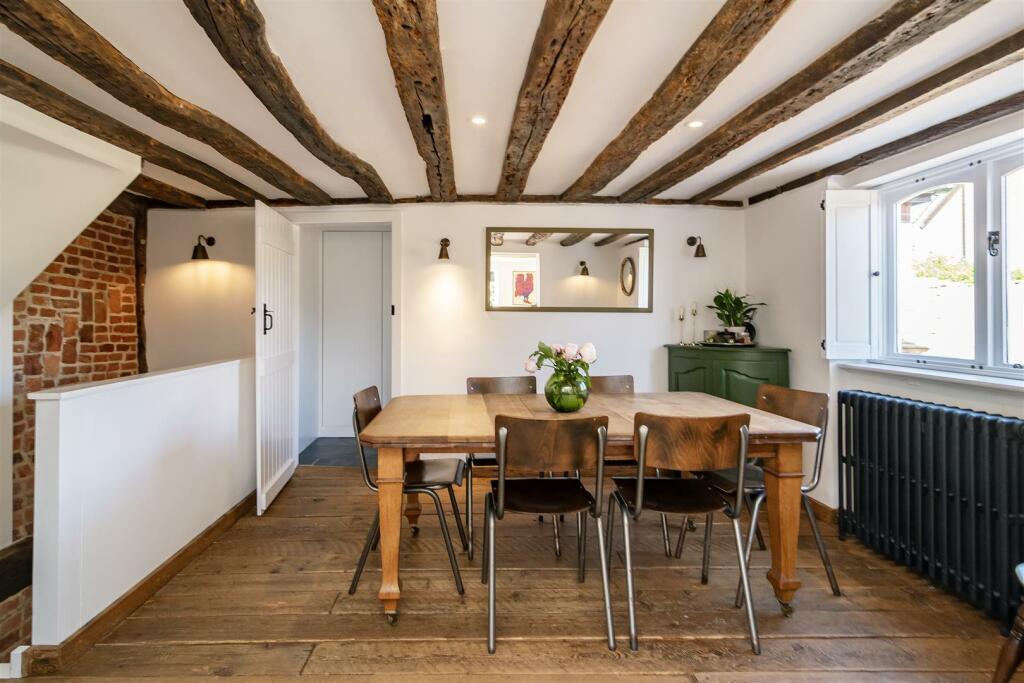 Additional property image - High Street, Flamstead