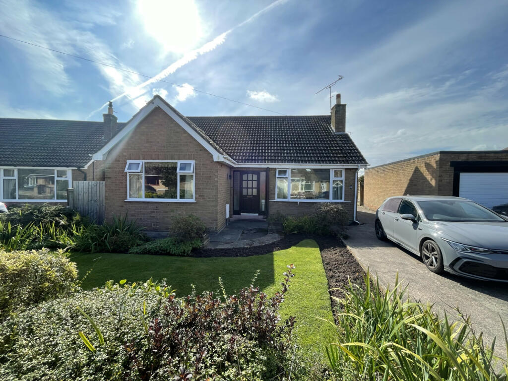 2 bedroom bungalow for sale in Pine Crescent, PoultonLeFylde, FY6
