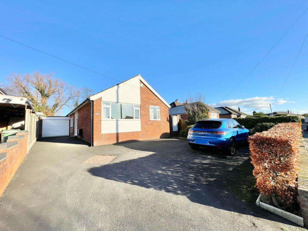 2 bedroom bungalow for sale in Sandy Lane, Hambleton, FY6