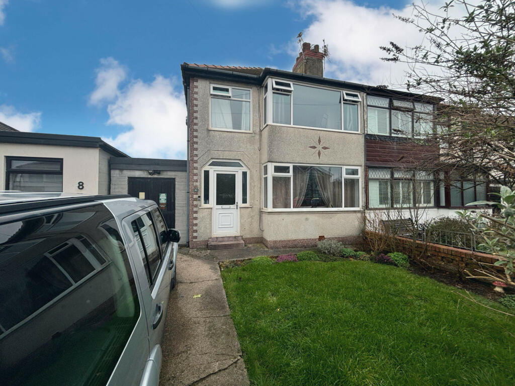 3 bedroom semidetached house for sale in Penrith Avenue, Cleveleys, FY5