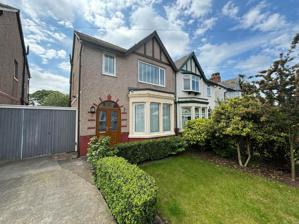 3 bedroom semidetached house for sale in Hollywood Grove, Fleetwood, FY7