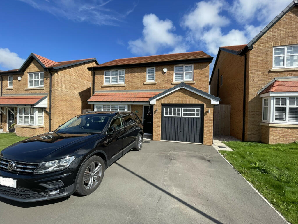 4 bedroom detached house for sale in Easington Fell Road, Cleveleys, FY5