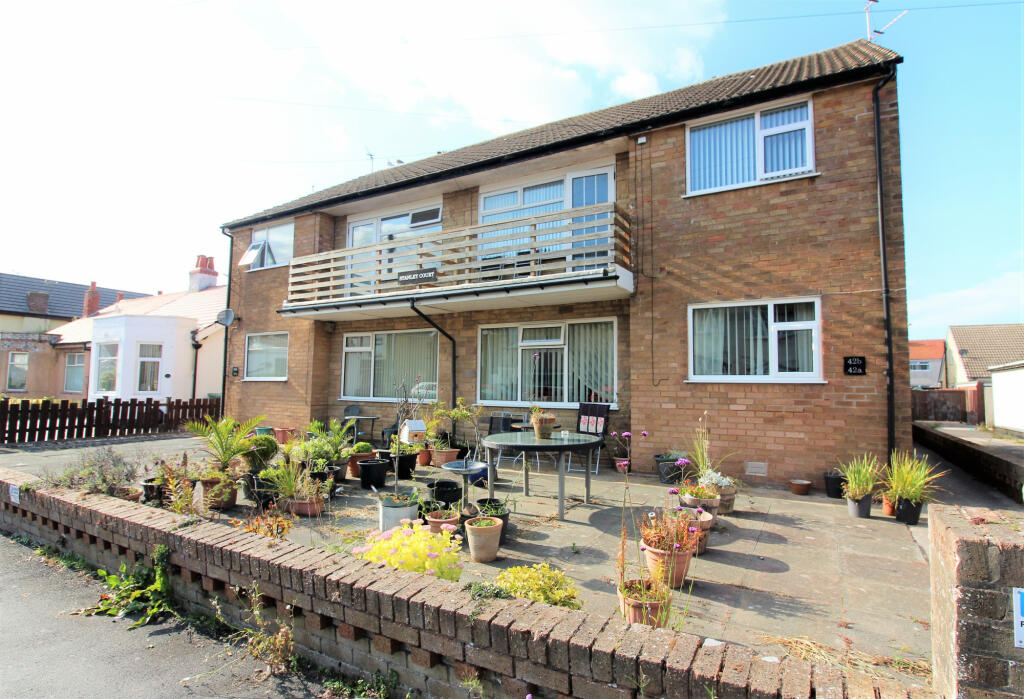 2 bedroom apartment for sale in Beach Road, Cleveleys, FY5