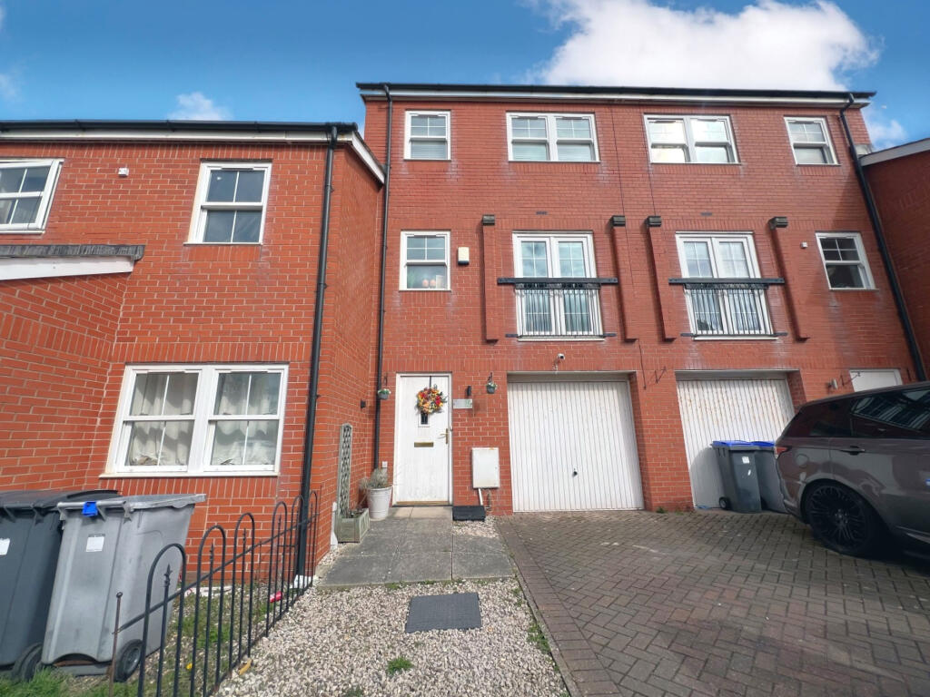 Main image of property: Admiral Gardens,  Bispham, FY2