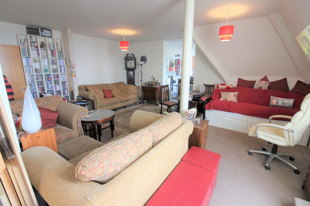 1 bedroom apartment for sale in Admiral Point, 162 Queens Promenade