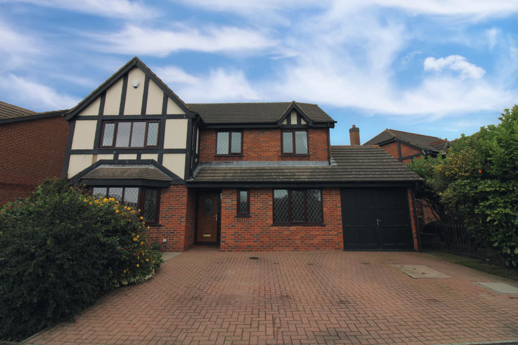 4 bedroom detached house for sale in Heron Way, Herons Reach, FY3