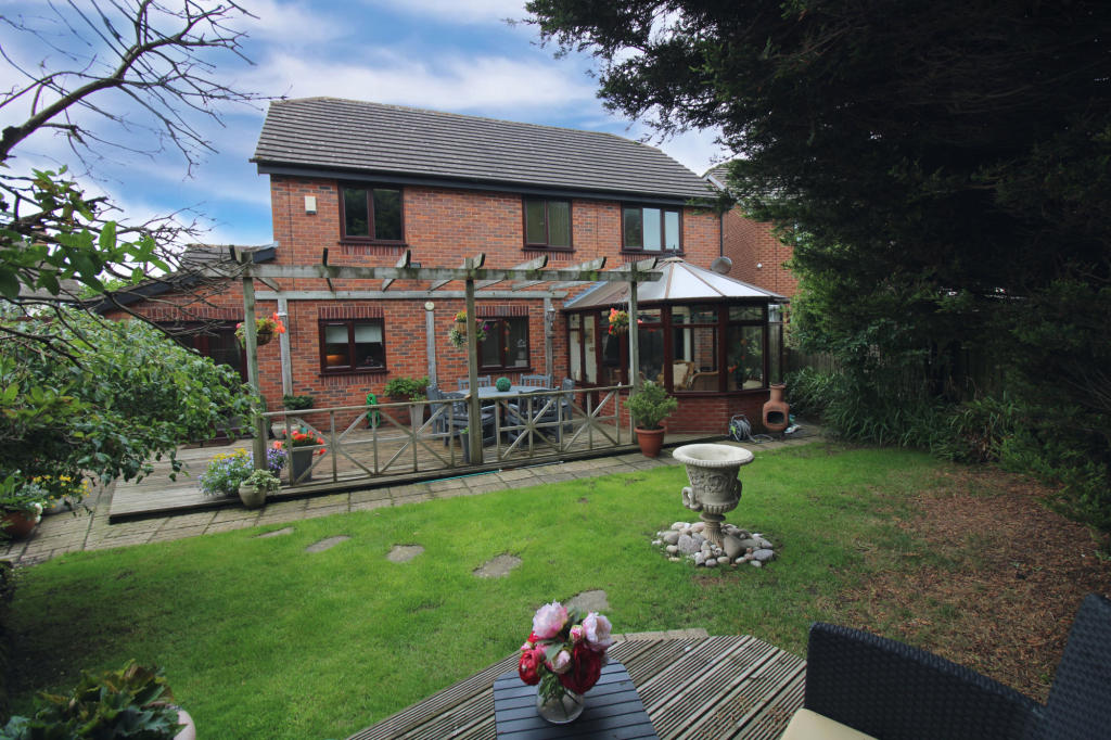 4 bedroom detached house for sale in Heron Way, Herons Reach, FY3