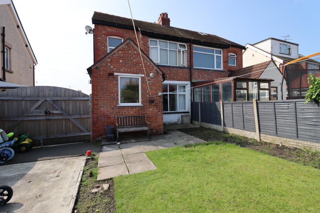 3 bedroom semidetached house for sale in Leicester Avenue, Cleveleys, FY5