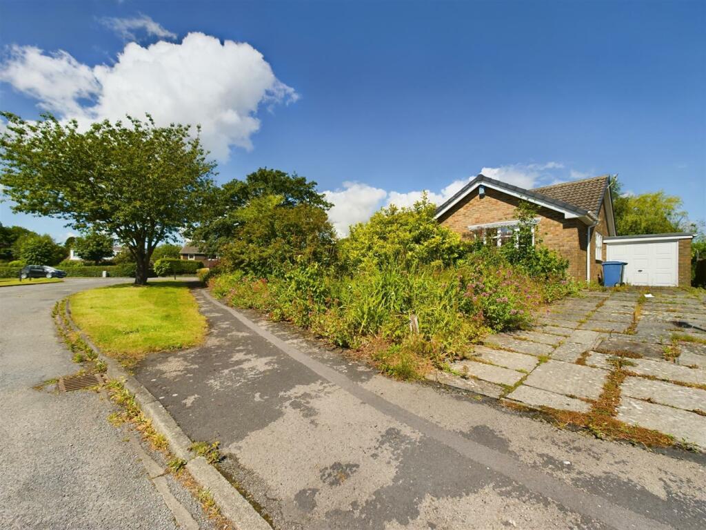 Main image of property: Castle Mount Avenue, Scalby, Scarborough