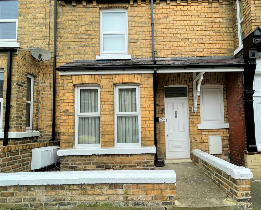 1 bedroom flat for rent in Franklin Street, Scarborough, YO12