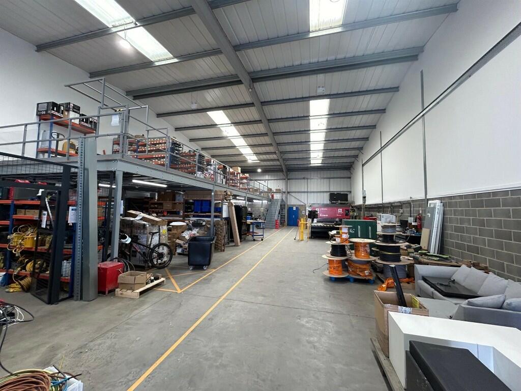 Additional property image - Unit 10 Empire Business Park, Liverpool Road, Burnley, Lancashire, BB12