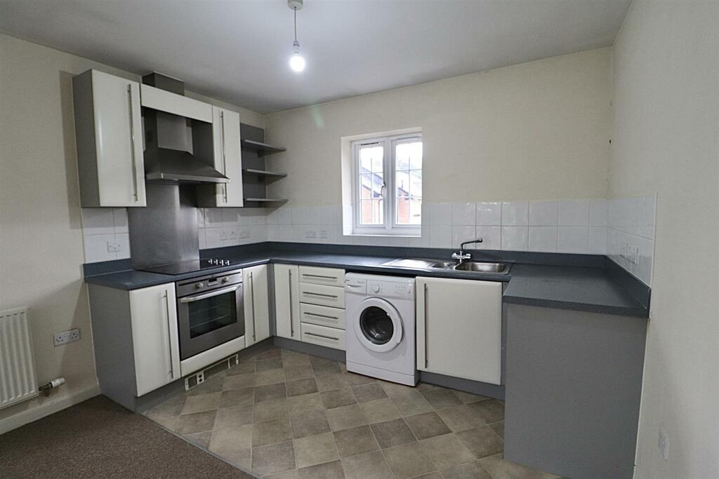 Additional property image - Buchanan Road, Rugby