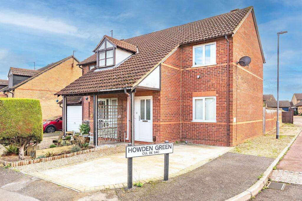 Main image of property: Buxton Drive, Desborough, Kettering