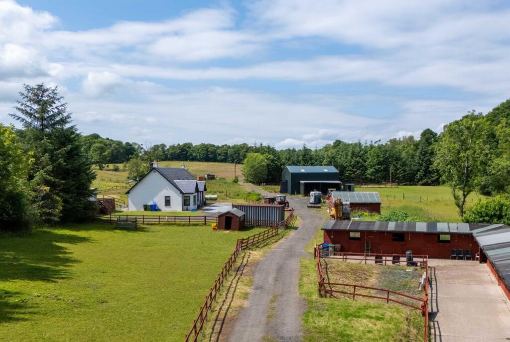 Main image of property: Crienich Stables, Croftamie, Stirlingshire, G63