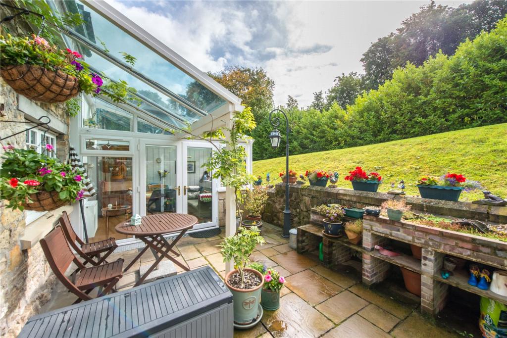 2 bedroom house for sale in Gamekeepers Cottage, Cleish, Kinross, KY13