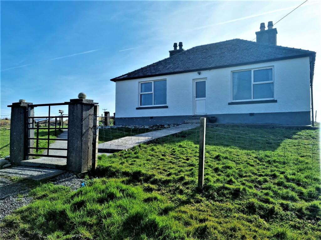3 bedroom bungalow for sale in Lochboisdale, Isle of South Uist, Eilean