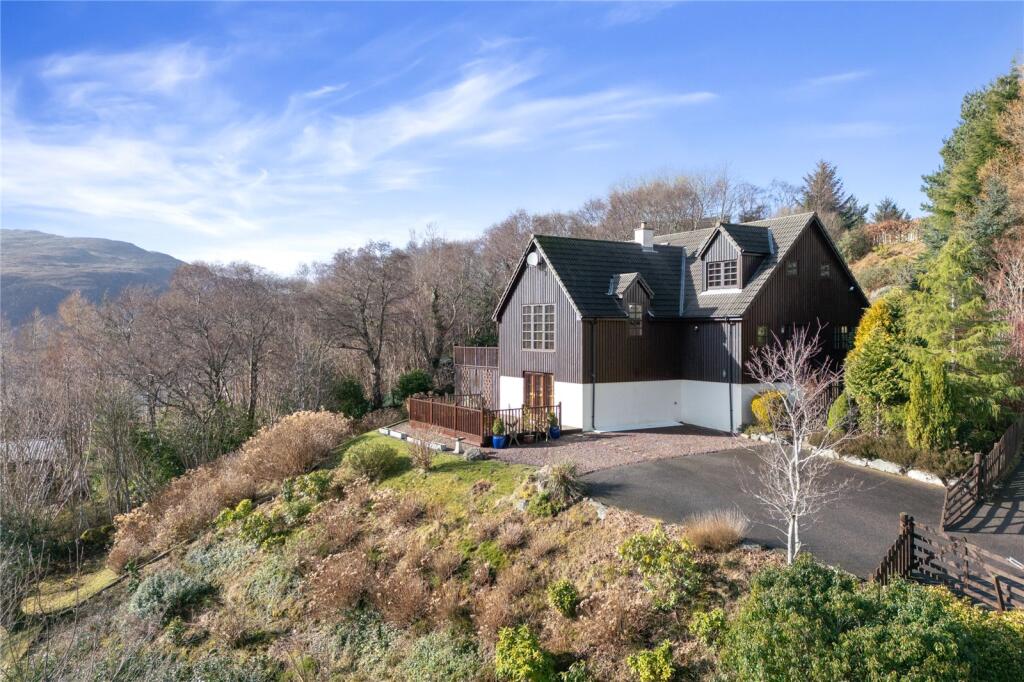 Main image of property: Ullapool, Highland, IV26