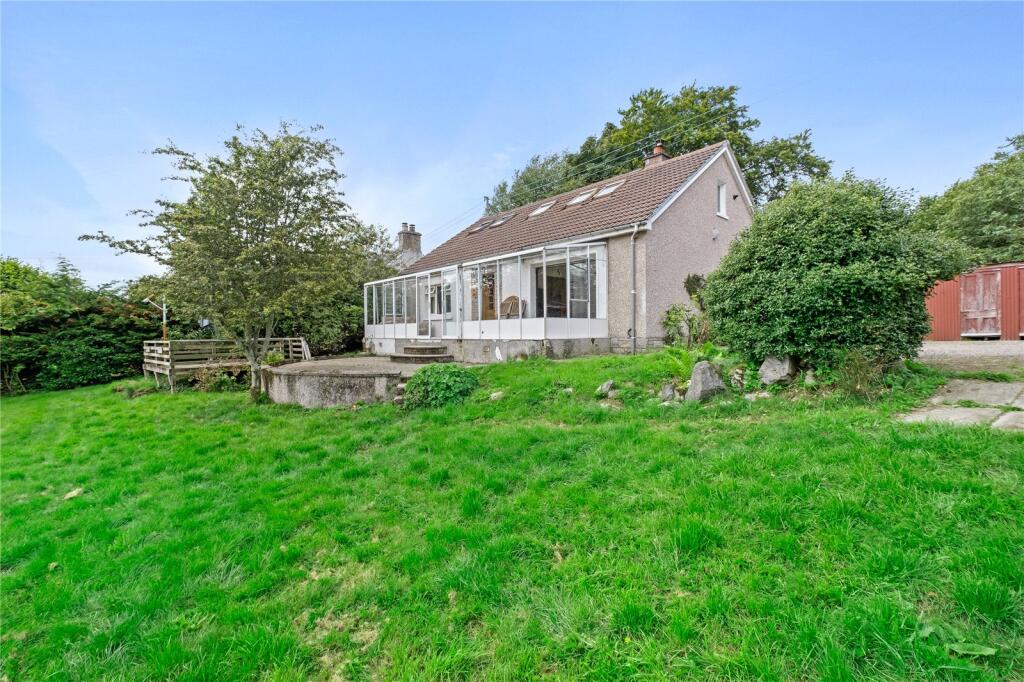 4 bedroom bungalow