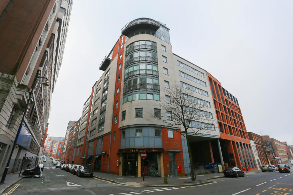 Main image of property: Islington Gates, 110 Newhall Street, Birmingham, West Midlands, B3