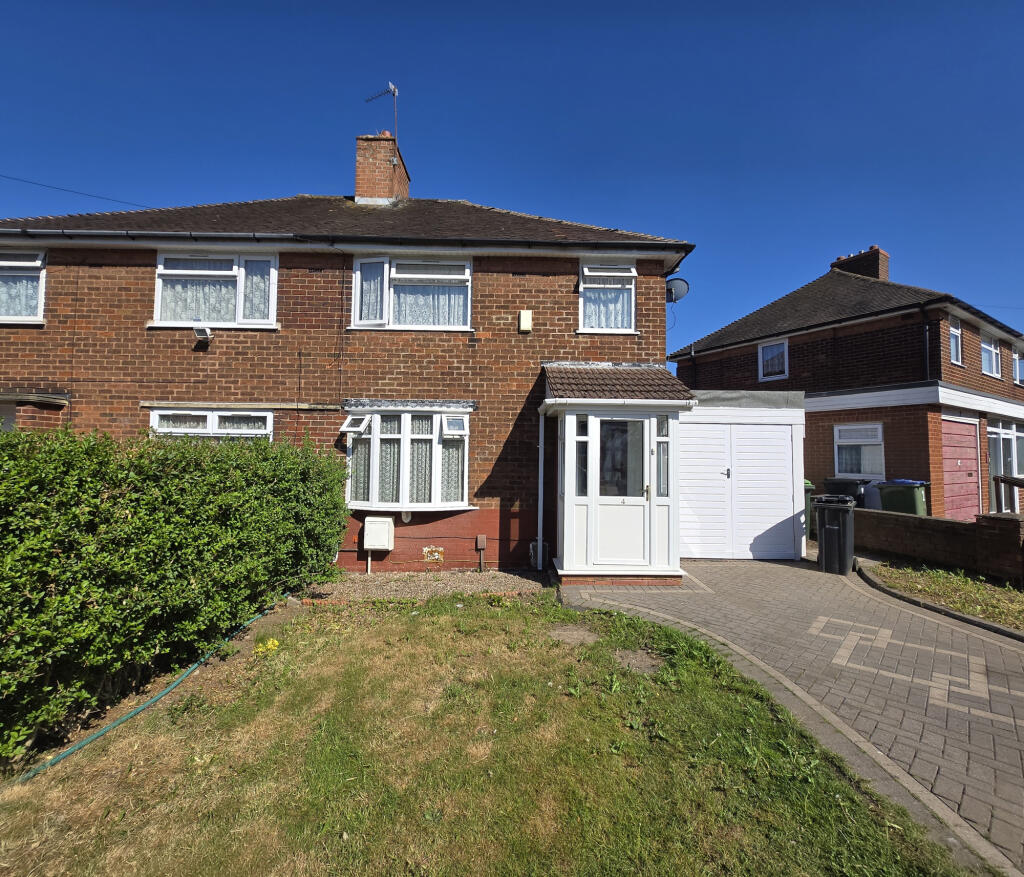 Main image of property: Lee Gardens,  Smethwick, B67