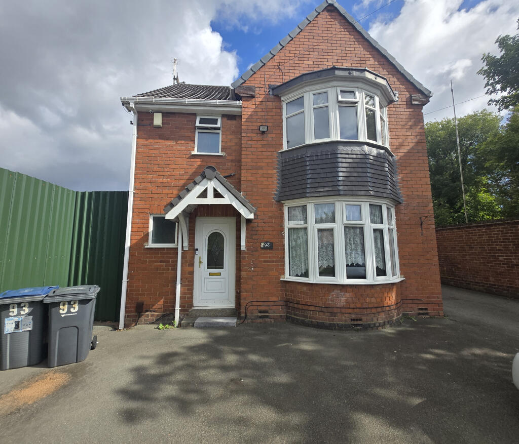 Main image of property: Woodgate Lane, Birmingham, West Midlands, B32
