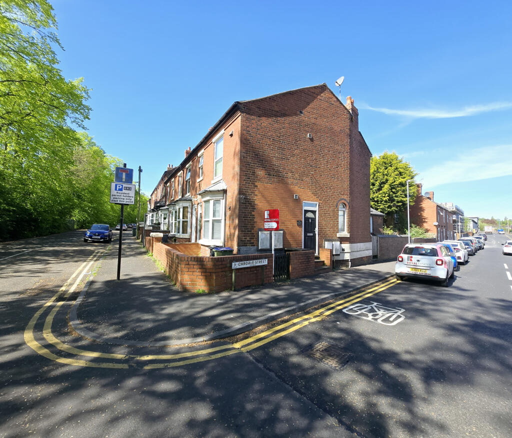 Main image of property: Avenue Road, Rowley Regis, B65