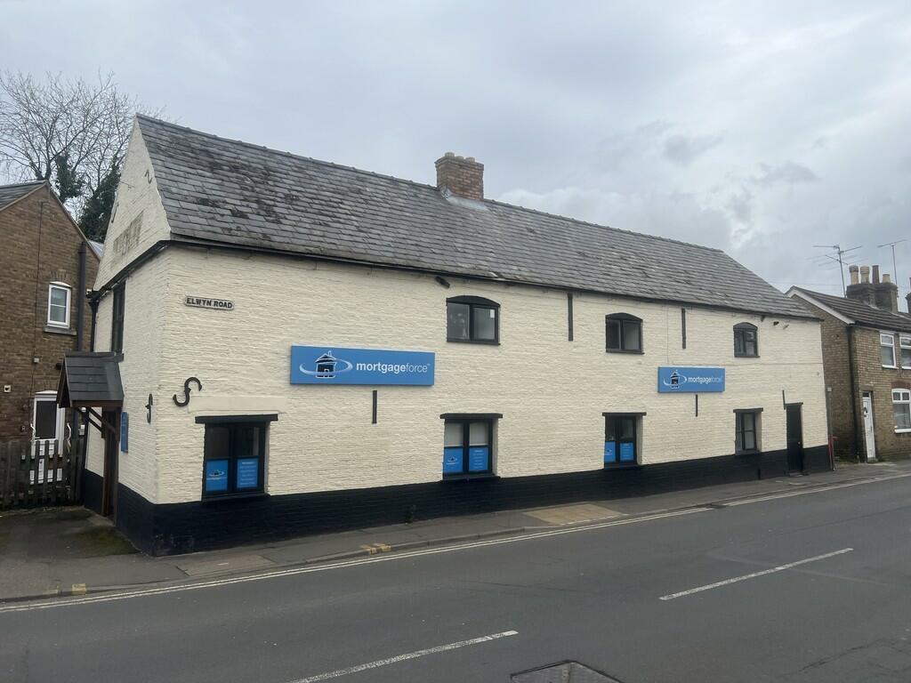 Commercial property to lease in Elwyn Road, March, PE15